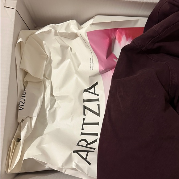 Aritzia Burgundy Utility Jacket with Black Collar Barnett - Picture 15 of 15